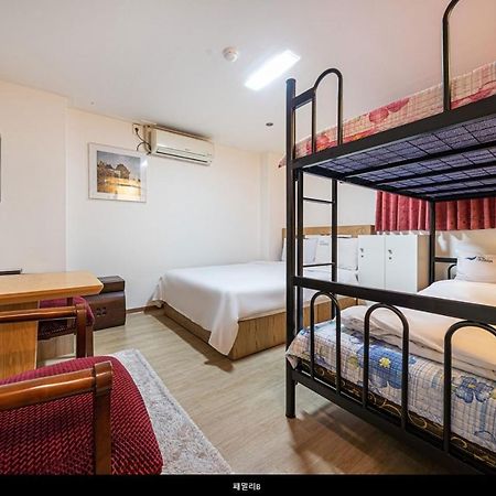 Incheon Airport Yegrina Hotel Exterior photo